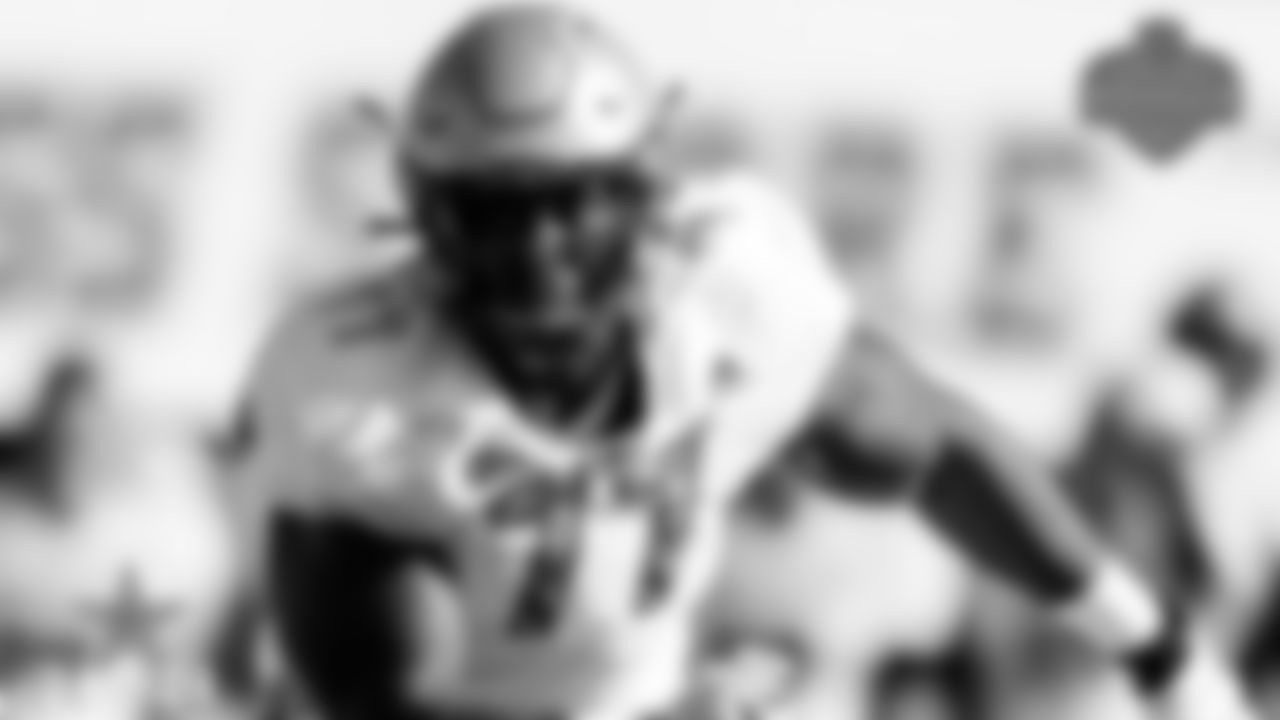 Zion Johnson (G – Boston College)
Small college success story after playing three seasons at Davidson, Johnson made the jump to the ACC, and it didn't take long for him to become a starter. Quick to get to the second level and is always looking for work (usually he finds it). Was the perfect fit in a zone-heavy rushing scheme at Boston College and his lateral ability allowed him to take up multiple defenders at once and really move the line of scrimmage.
