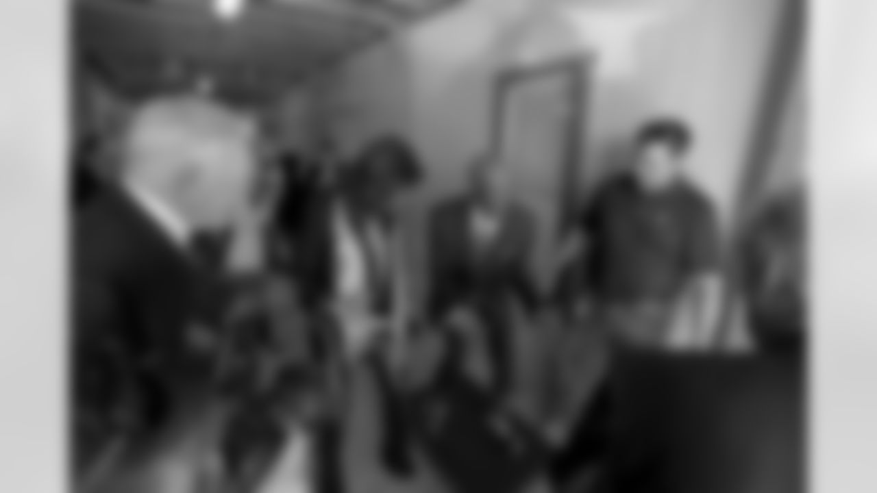 20160504_dal_drew_pearson01.jpg