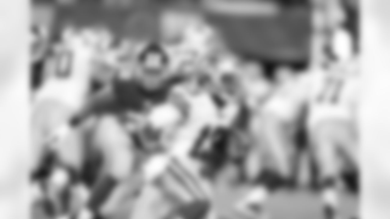 25 October 2015: Views
of the Dallas Cowboys during the Cowboys 27-20 loss to the New York Giants at MetLife Stadium in Newark, New Jersey. Photo by James D. Smith/Dallas Cowboys