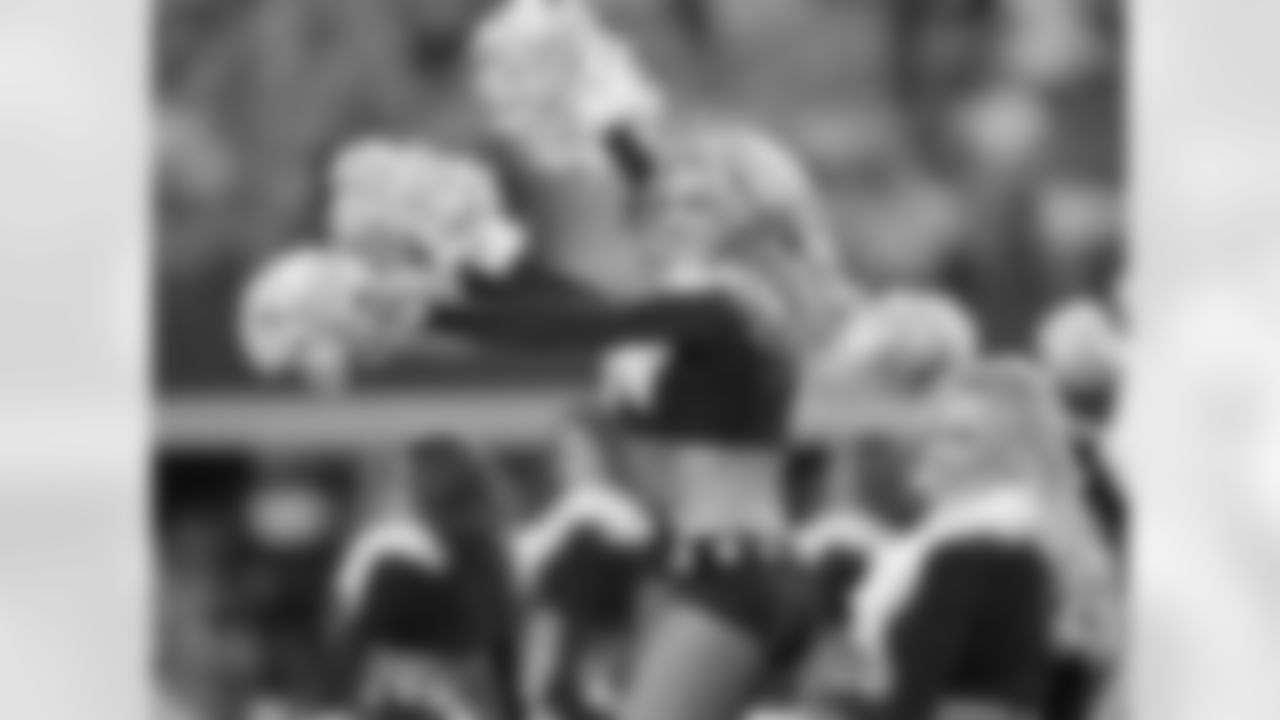 tempCheers_121713_30.jpg