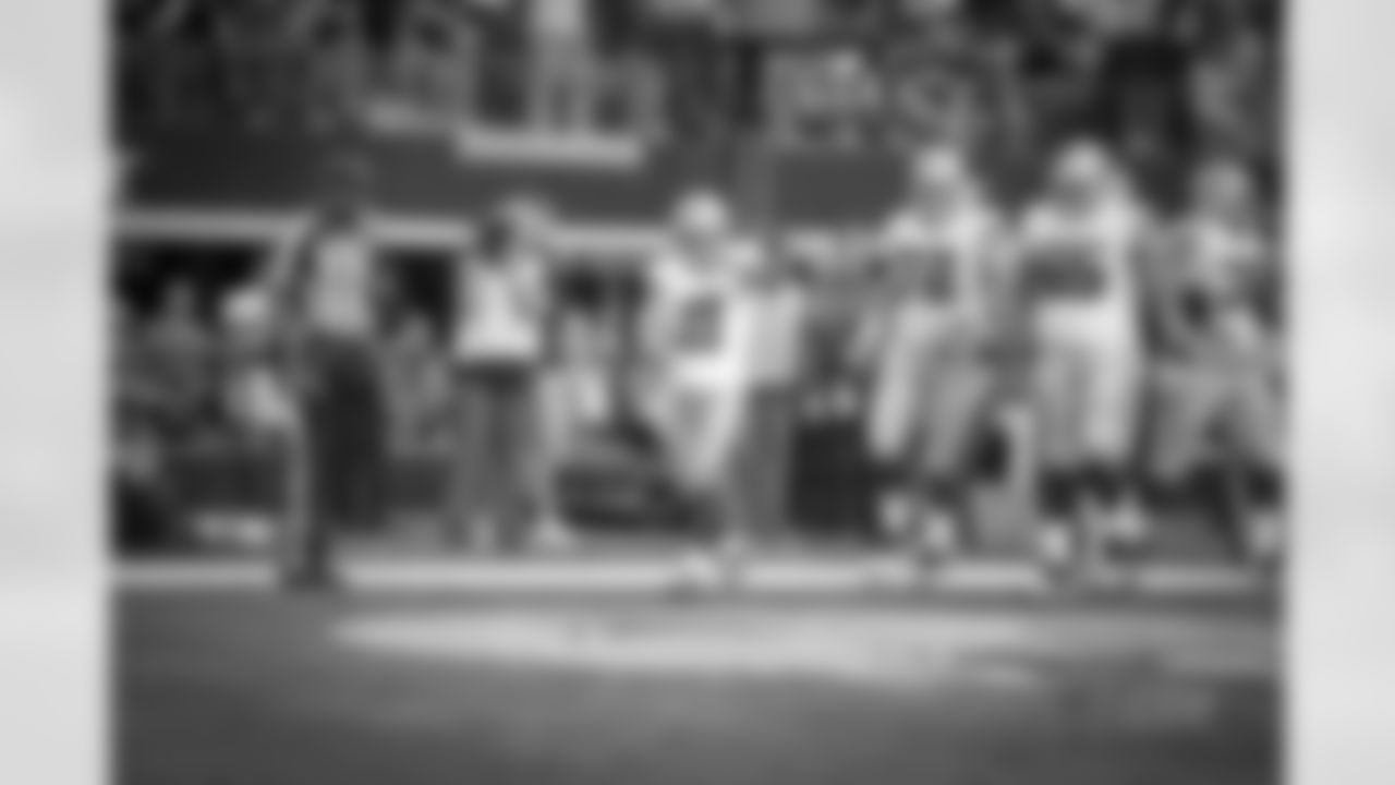 20161120_bal_dal_quickies121.jpg