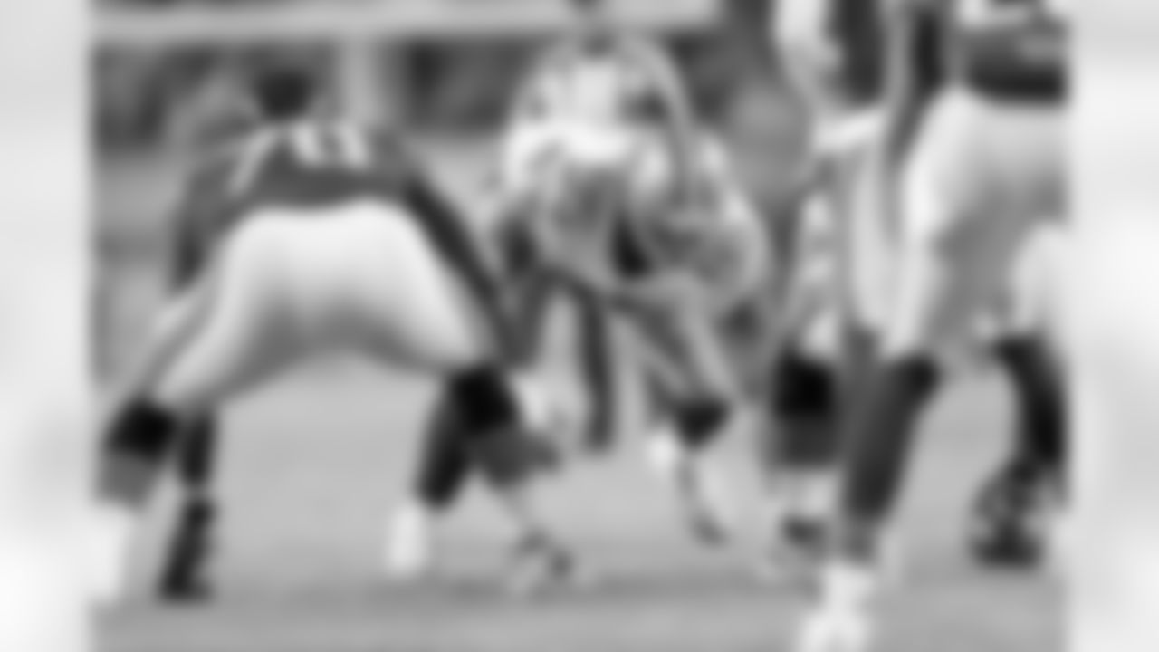 brent_20141204_dal_chi_quickies182.jpg