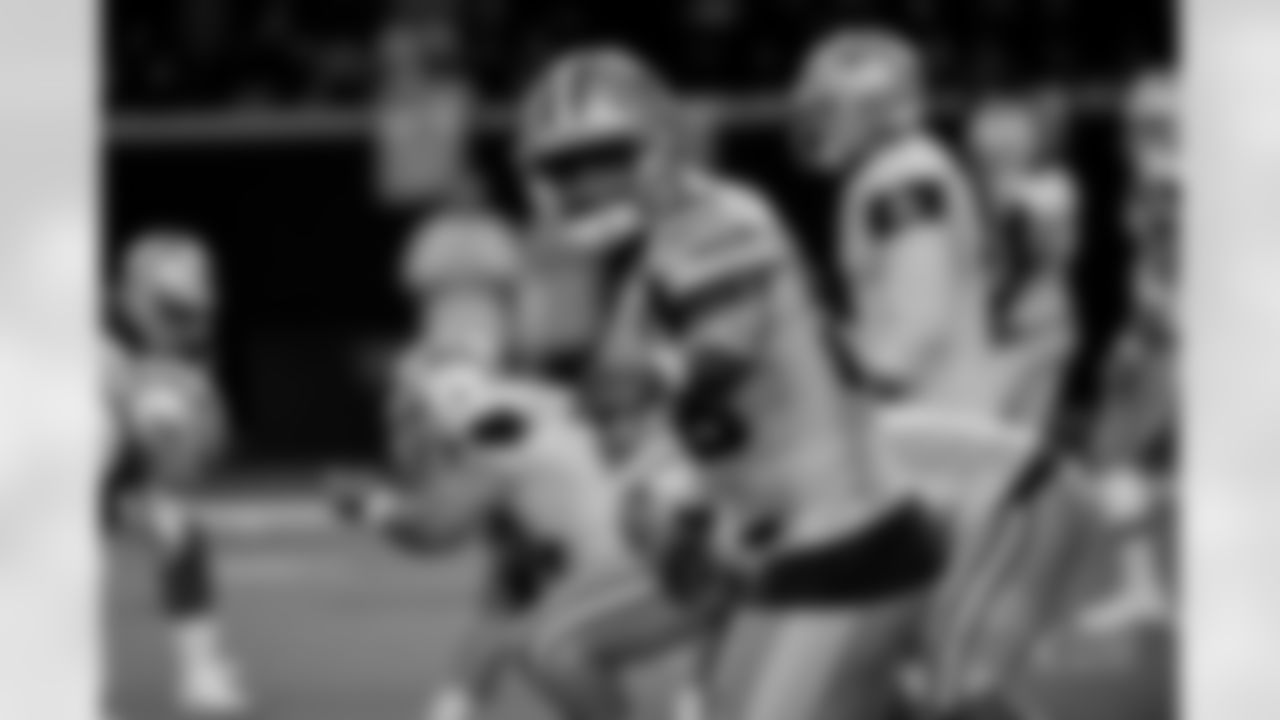 20170821_dal_dez_bryant_selects_jj35107.jpg