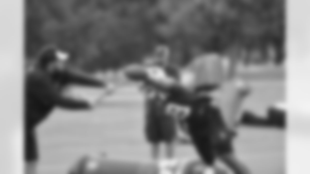 20151022_practice_russell_jj0184.jpg