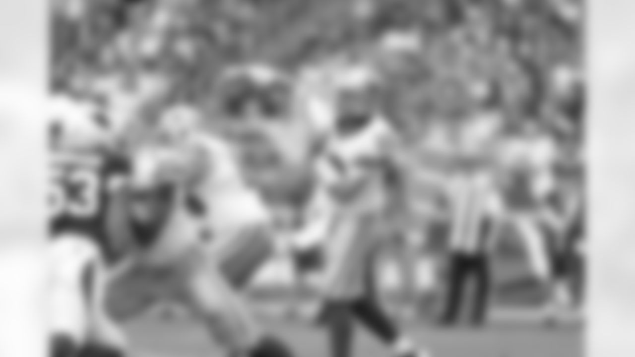 temp20130817_DAL_AZ_quickies089.jpg