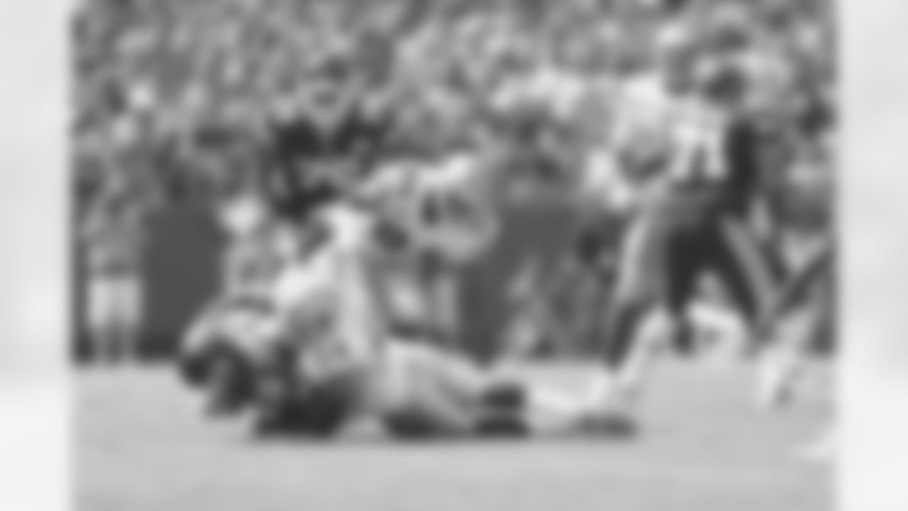 temp20130915_DAL_KC_quickies150.jpg