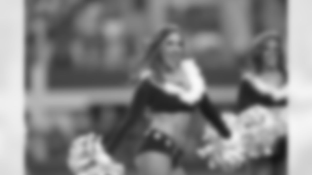 temp20131215_GB_DAL_quickies219.jpg