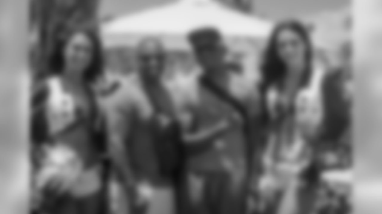 DCC Meet and Greet 67.aJPG
