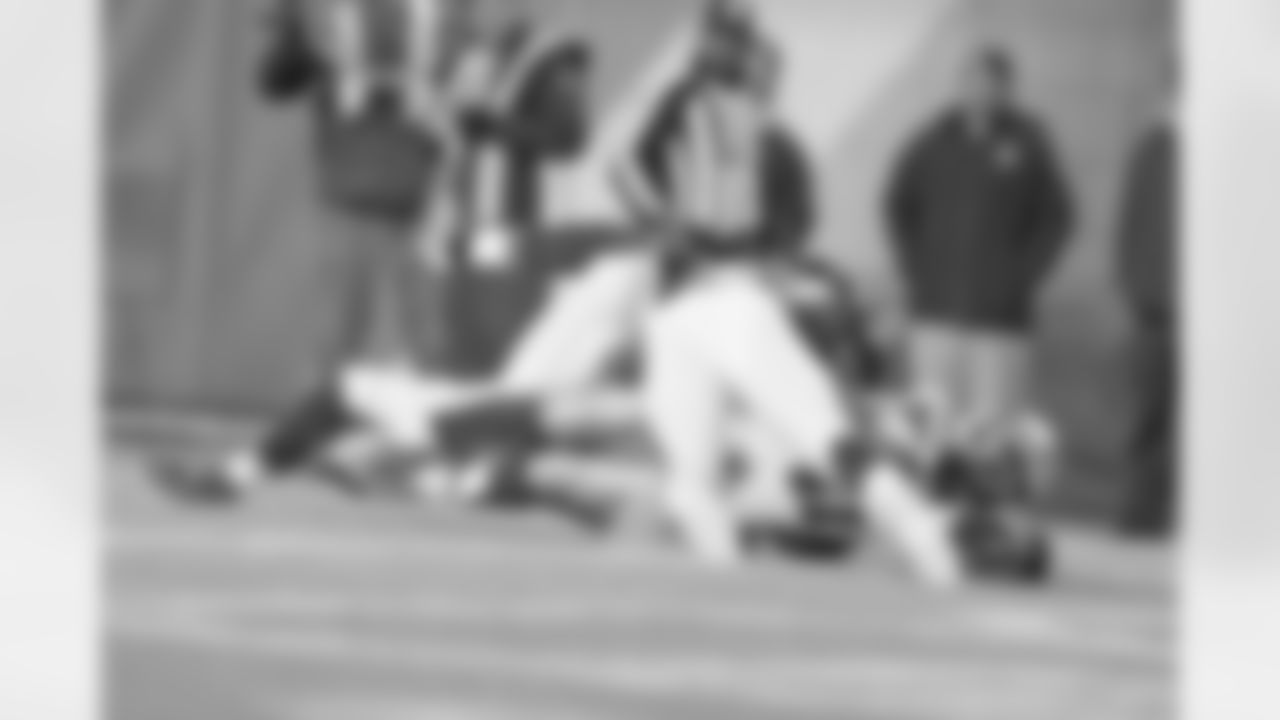 beasley_td1_20141204_dal_chi_quickies204.jpg