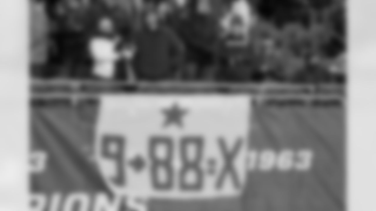 fans_20141204_dal_chi_quickies083.jpg