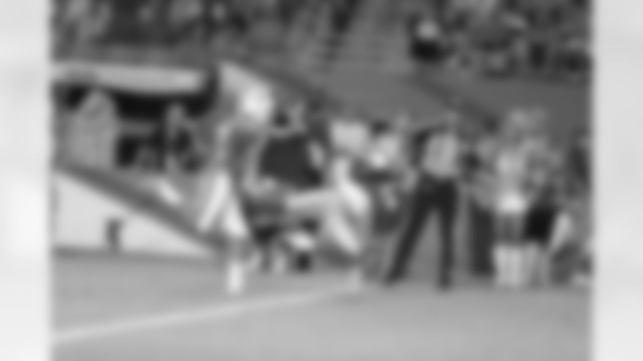 temp20140823_DAL_MIA_quickies175.jpg