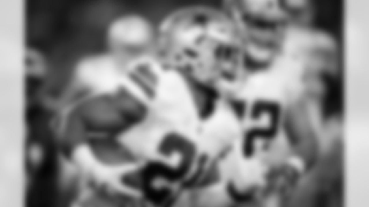 20161030_dal_ezekiel_elliott13.jpg
