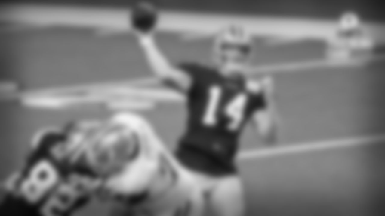 Andy Dalton
Ambar Garcia: Has he been completely flawless? No. But he sure is able to throw some beautiful passes down the field. Even at times when the offensive line isn't doing as much as they could, Dalton has been able to complete some pretty nice passes. He's shown composure and patience. You can clearly see the experience in him.