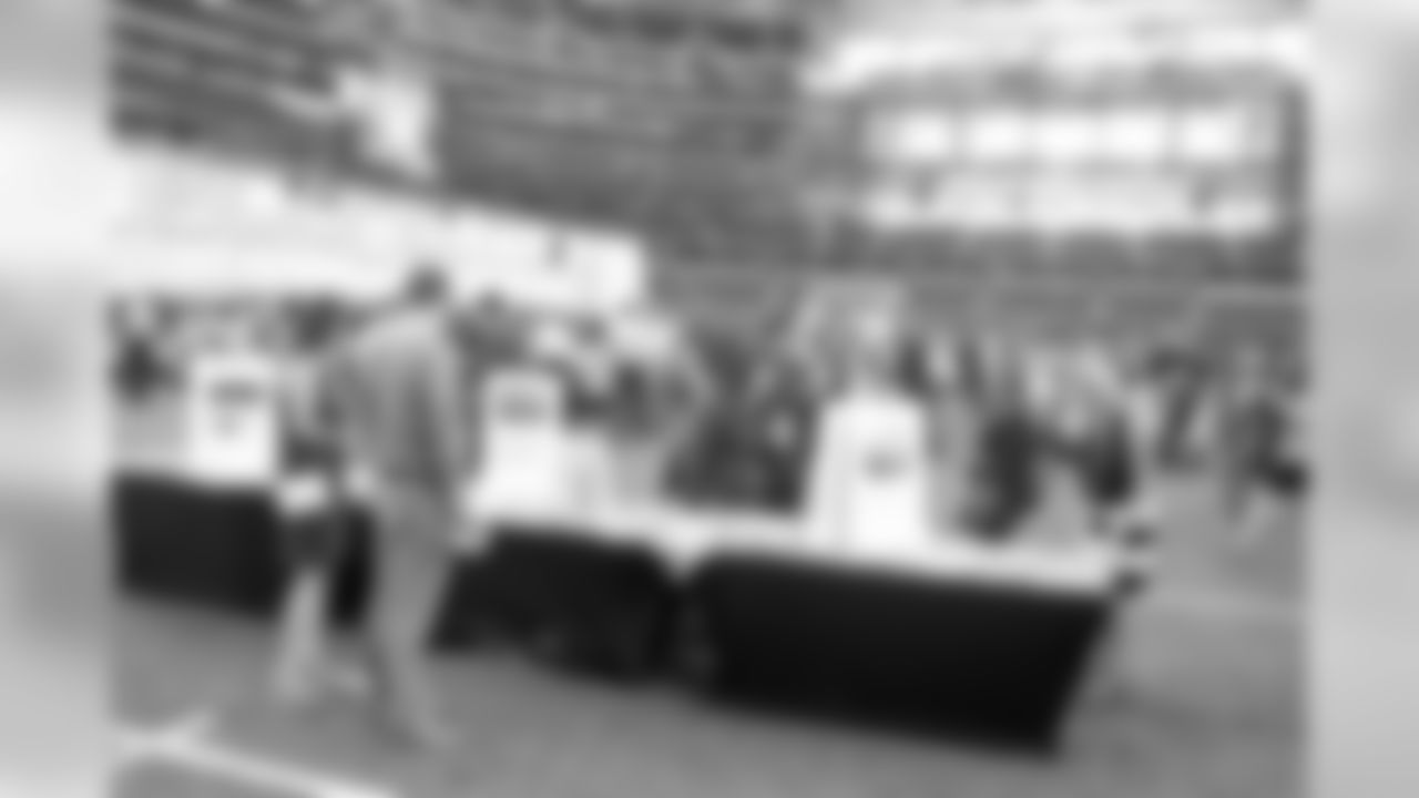 temp20140827_DAL_Kickoff_Luncheon_quickies011.jpg