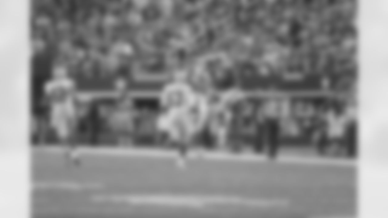 temp20131215_GB_DAL_quickies162.jpg