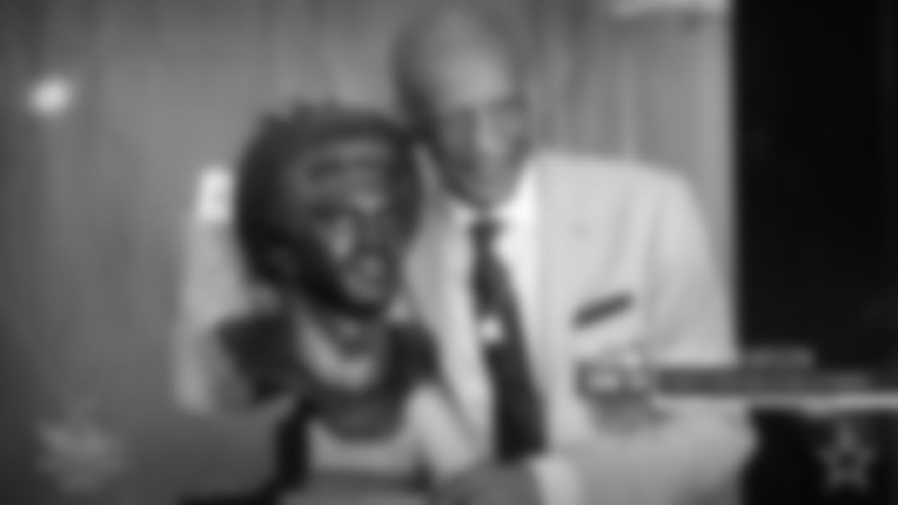 Drew Pearson – Inducted in 2021
Drew Pearson played 11 seasons with the Dallas Cowboys, beginning a long-standing tradition of greatness from players to don the number 88 jersey. A former undrafted free agent, Pearson was named to the All-Decade Team of the 1970s as he earned a niche as one of the top clutch receivers in football history, best exemplified by his 50-yard touchdown connection with Roger Staubach in what would be dubbed as the first ever Hail Mary play.
He led the team in receptions and receiving yards four consecutive seasons (1974-77) and recorded two 1,000-yard campaigns. In an era where passing offenses had not yet evolved into high powered aerial attacks, Pearson soared past his offensive peers, posting the most 800-yard receiving seasons (five) of any player in the 70s - including two 1,000-yard campaigns that were tied for the most by any player - and six seasons with 40-or-more catches to tie for the second-most.
Over the course of 156 games in Dallas, Pearson totaled 489 catches for 7,822 yards and 48 touchdowns, becoming the third Cowboys player to surpass 7,000-career yards. Combined with his 189 rushing yards, Pearson was the first Cowboys player to ever reach 8,000 scrimmage yards, and to this day, is only one-of-seven Cowboys players to reach that mark. Pearson ranks fifth in Cowboys history with a career average of 16.0 yards-per-reception. Pearson had a penchant for scoring long touchdowns, and of his 48 career touchdowns through the air, he scored 22 from 20-plus yards.