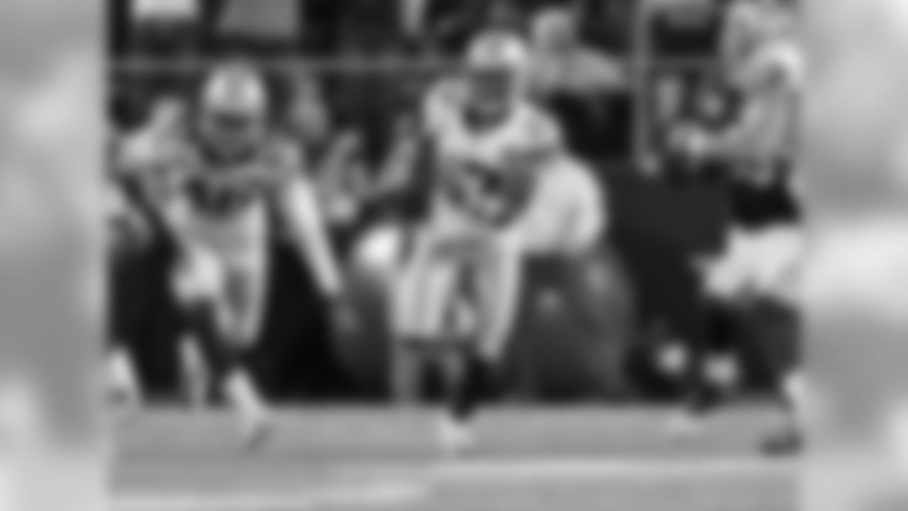 Harris had many key returns at the end of the 2012 season. He tallied 354 yards and 1 touchdown on 22 attempts.