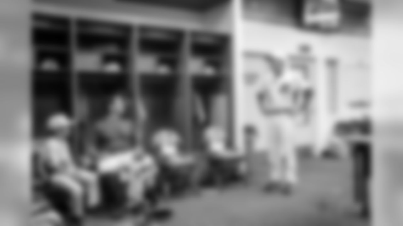 Heroes-Baseball-1