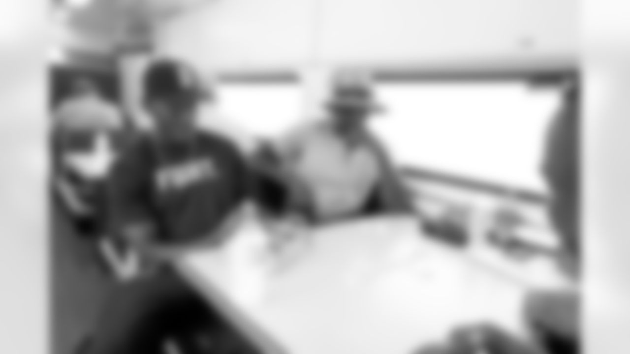temp20140806_DAL_train_quickies38.jpg