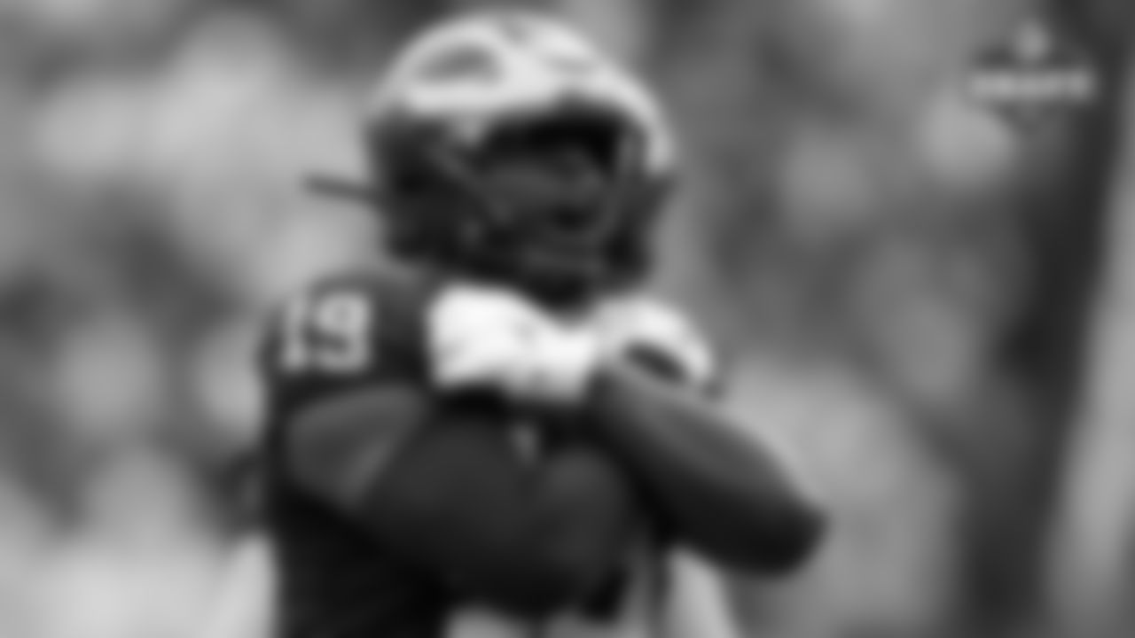 Kwity Paye - Defensive Tackle/Defensive End, Michigan, Senior
Picked By: Ryan Wilson (CBS Sports):
The Cowboys used their 2017 first round draft pick on a defensive lineman out of Michigan when they drafted Taco Charleton. That pick ultimately didn't work out for the franchise. Could they try again with the versatile Kwity Paye?