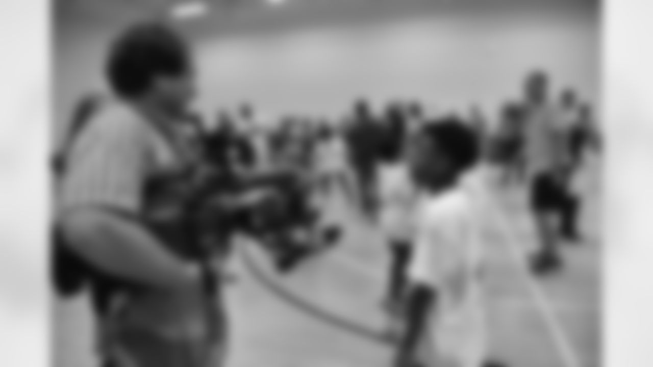 20160919_nfl_play_60_selects_jj0179.jpg