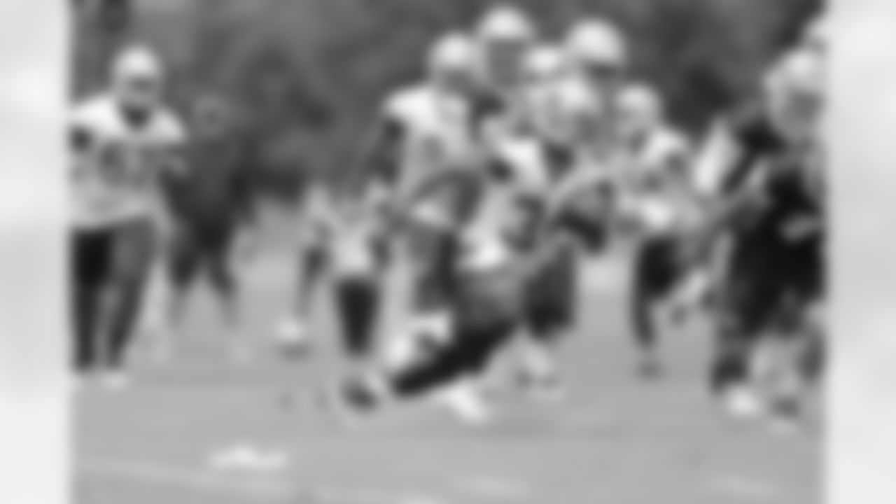 temp20140527_DAL_OTA_quickies64.jpg
