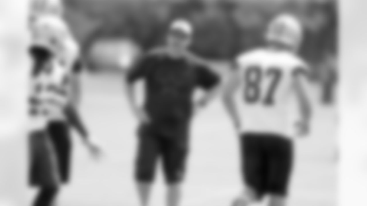 20150603_dal_ota_quickies101.jpg