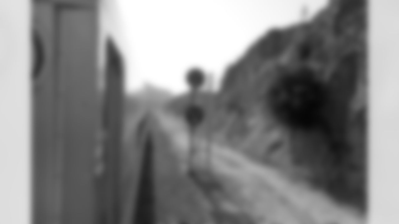temp20140806_DAL_train_quickies35.jpg