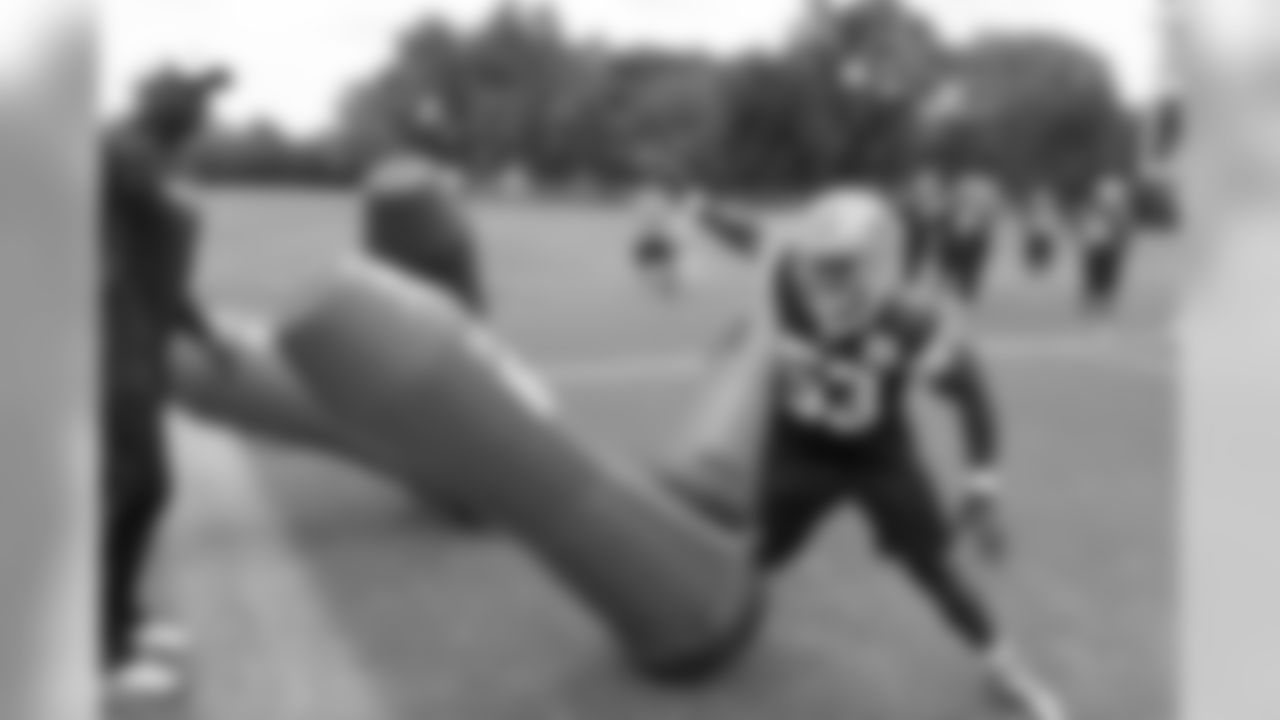 DE Cameron Sheffield during Tuesday's OTAs.
