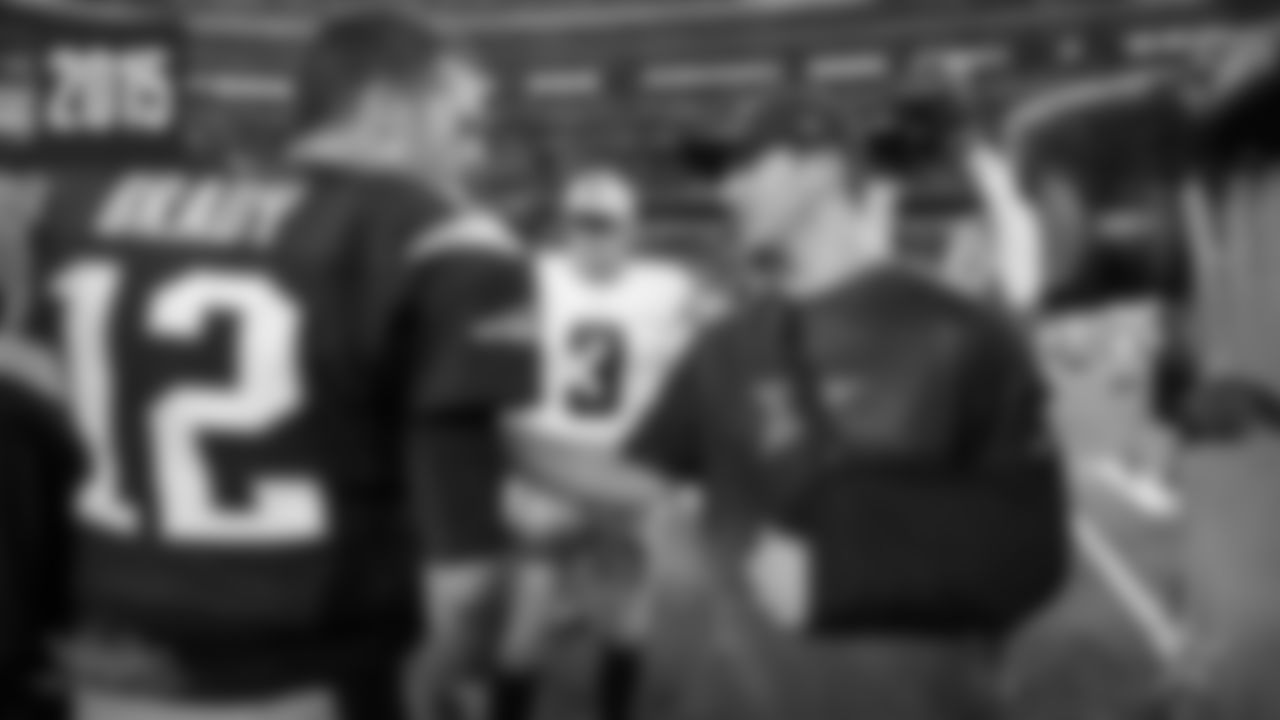 Brady's Stats: 20-27 passing, 275 yards, 2 TDs, 130.9 QB rating
