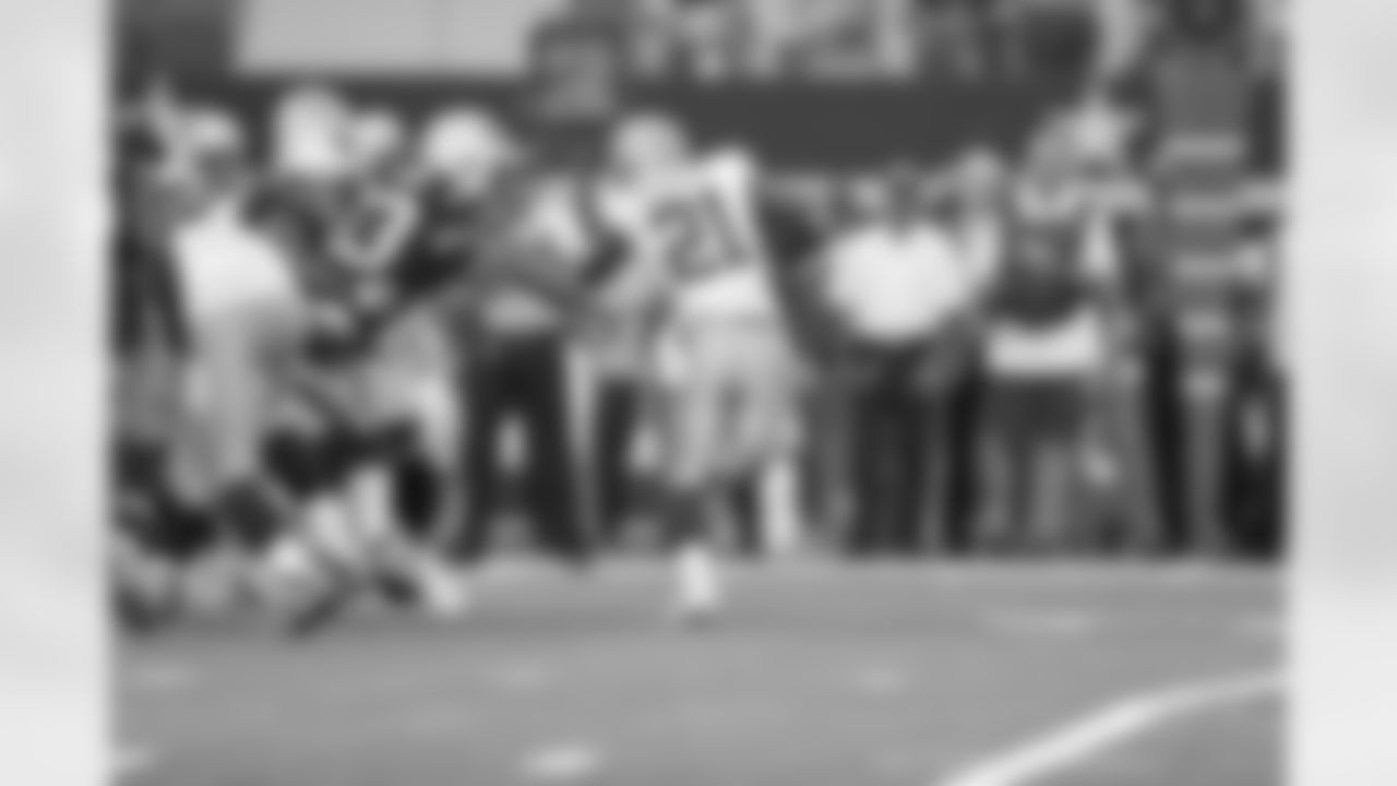 20151011_ne_dal_quickies120.jpg