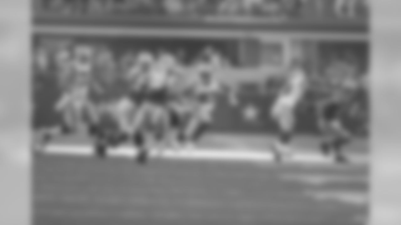 temp20131215_GB_DAL_quickies137.jpg