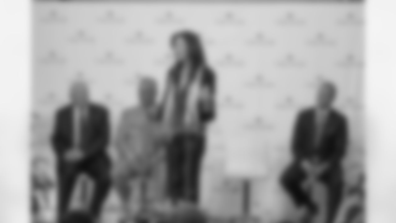 20160504_dal_charlotte_anderson11.jpg
