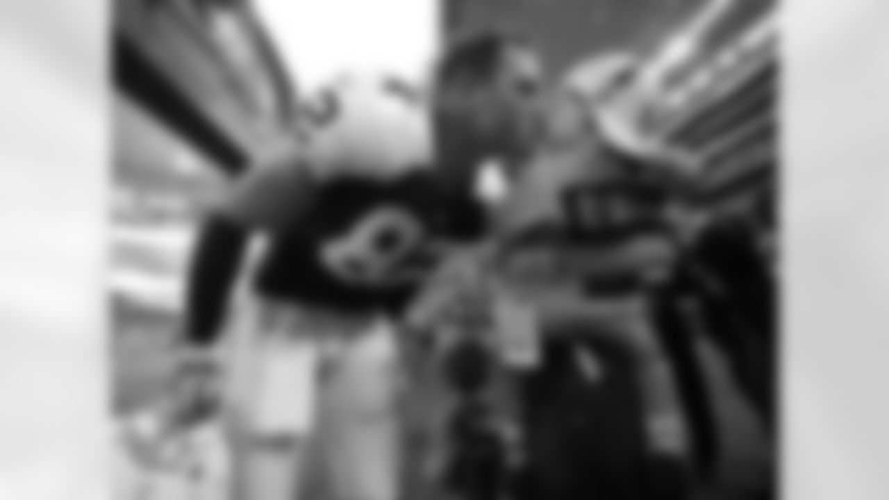 ap_091126029411.jpg