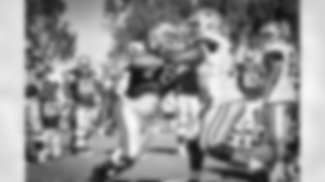 08012015_training_camp_afternoon_hardy_smith_jj504.jpg