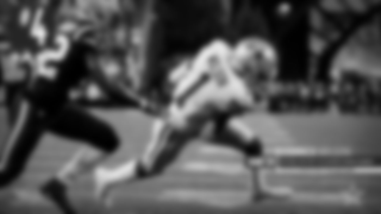 4. Cedrick Wilson – He was involved in so many plays – some of them great, some of them not so great and some could've been disastrous. But the biggest play Wilson made was the fourth-down catch at the end of regulation to save the game. The leaping catch on the sideline helped the Cowboys tie the game. Wilson also had a drop in the end zone and fumbled a punt but managed to recover it. Still, his four catches for 42 yards were a big factor in the win.