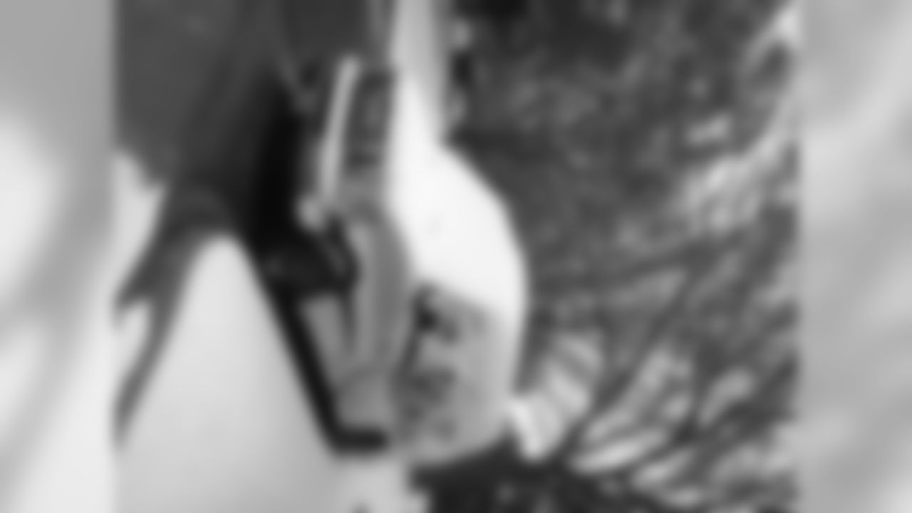rowdy_photo_-_van_covered_in_snow_march_2015_0.jpg