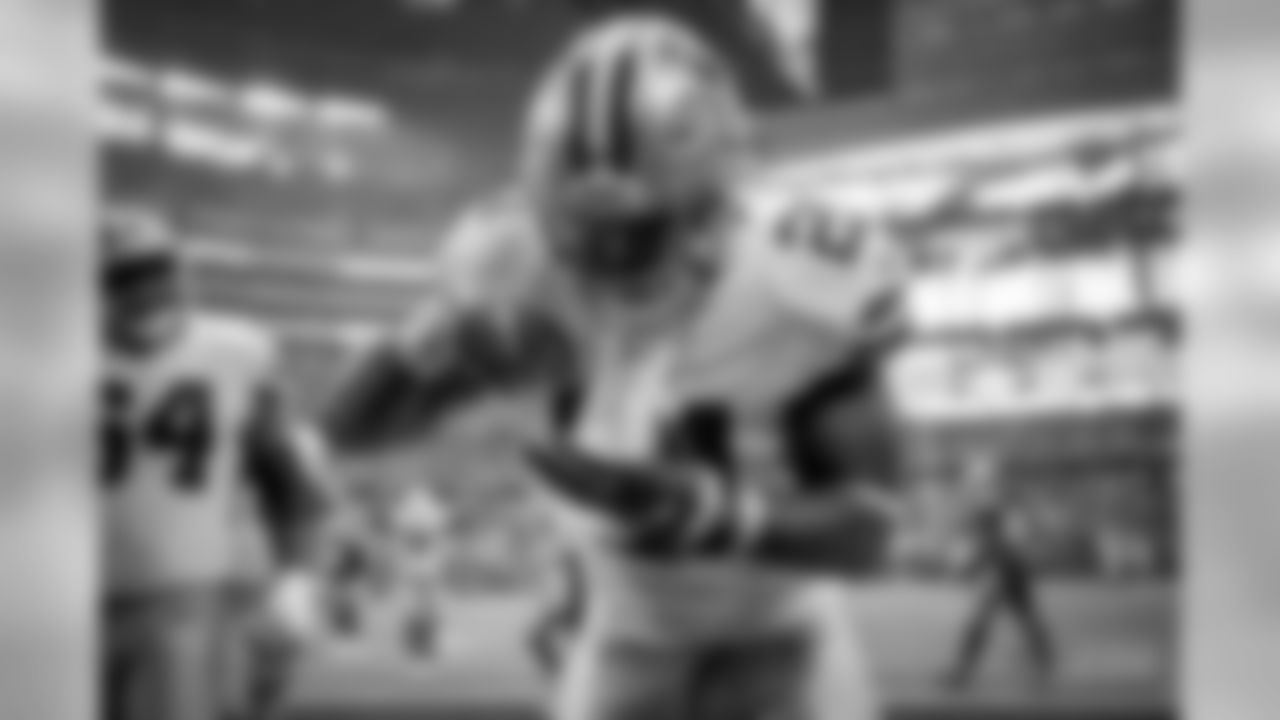o-20171001_dal_ezekiel_elliott_selects_jj47289.jpg
