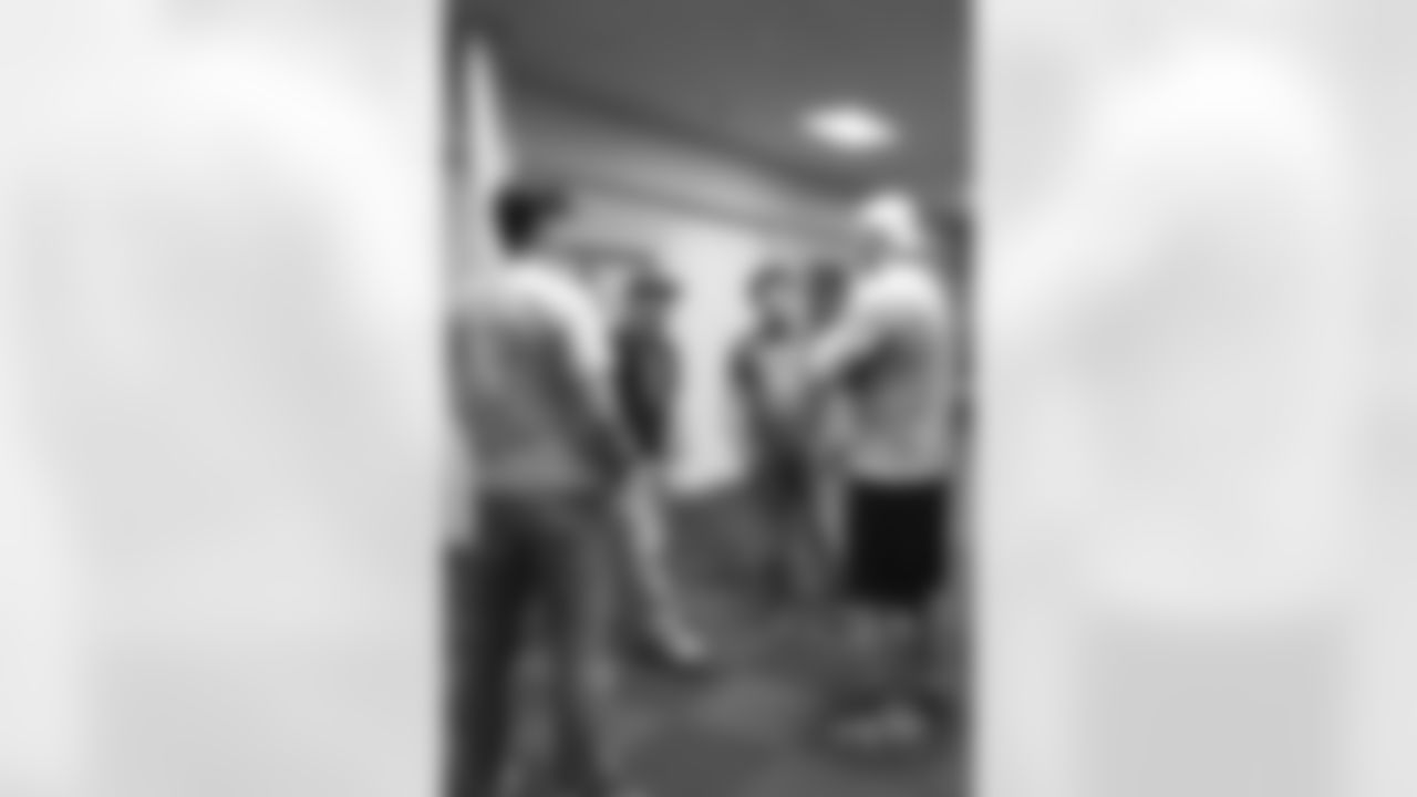 tempJasonAldean_050713_003.jpg
