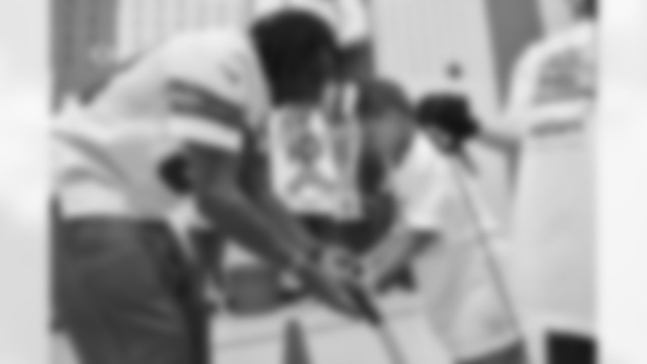 20160920_nfl_play_60_selects_jj0215.jpg