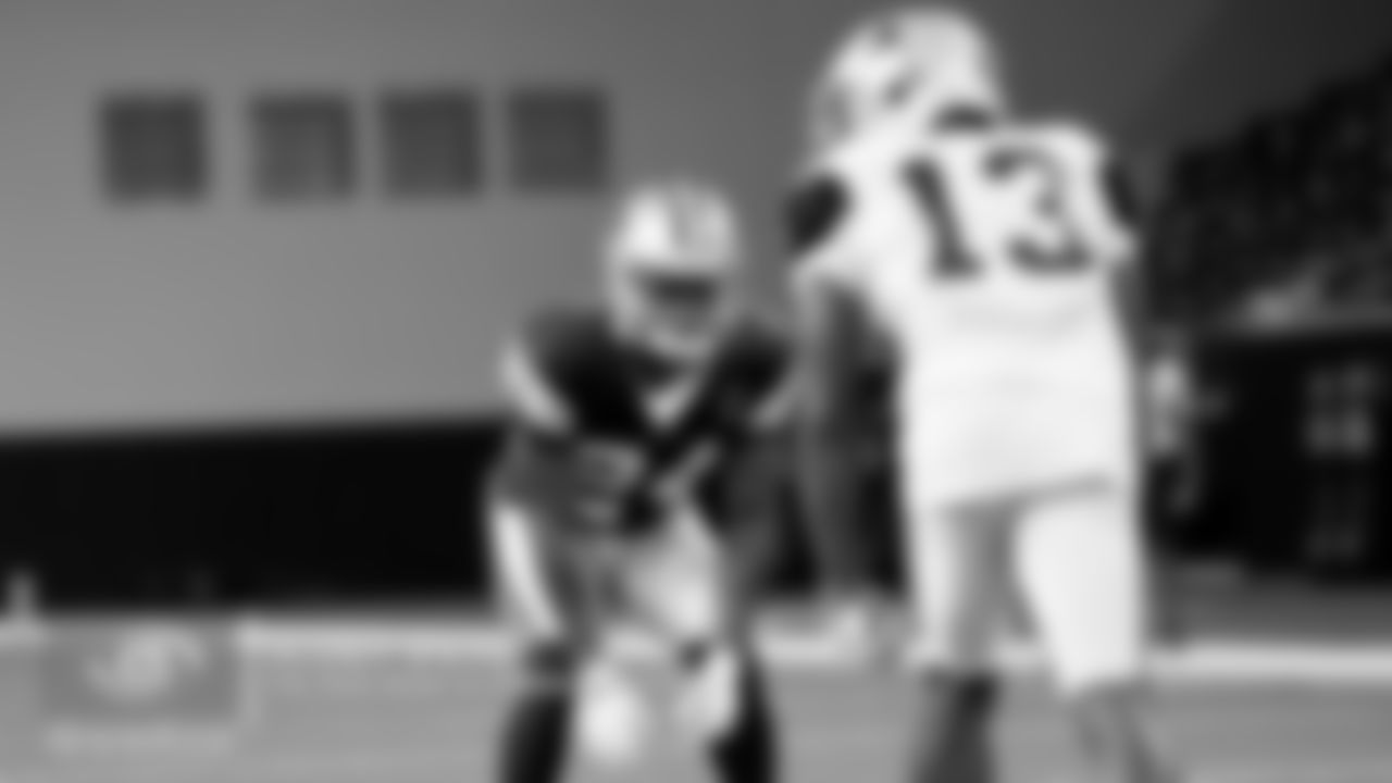 If you want a textbook example of a defensive back tracking the ball, take a look at the interception Chidobe Awuzie made in the two-minute period. Dak Prescott and Michael Gallup had success earlier in the practice throwing a vertical "9" route for a touchdown, so Prescott made the decision to try it again. The problem with his choice was that it was Awuzie in coverage. As the route developed, it was clear that Gallup was not going to get past Awuzie. He had walled him off to the point where Gallup even stopped on the route. With Gallup now out of the play, it came down to Awuzie just finishing -- which he was able to do for the interception.