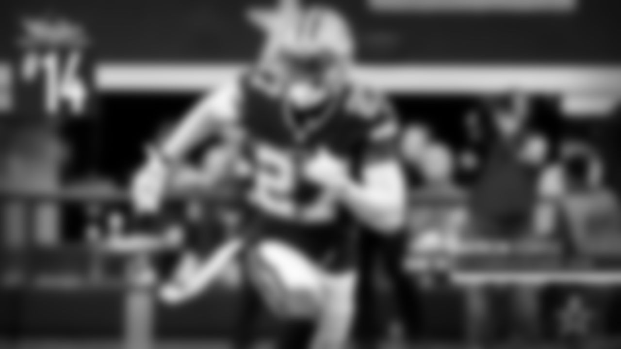 14. Jayron Kearse – Last year's leading tackler probably won't do the honors two straight seasons thanks to an injury that sidelined him for a nearly a month. But he still brings the physical nature and attitude needed for this defense, not to mention his hybrid role that lets Dan Quinn use him all over the field.