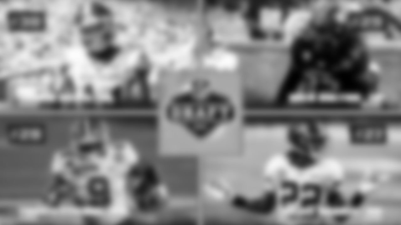 30. Jamin Davis: You made a bet. Really took advantage of his only year as a starter. One of only four SEC players to average double-digit tackles per game.
29. Nick Bolton: Most stops of any linebacker in SEC play in each of the past two seasons. Doesn't tick every physical qualifier box at Mike, but he's a DAWG.
28. Travis Etienne: Clemson's offensive line faltered this season after losing four starters to the NFL but what Etienne did as a receiver likely turned some heads.
27. Najee Harris : Doubled his touchdown total from 13 on the ground in 2019 to 26 this season and maintained his efficiency despite a massive workload.