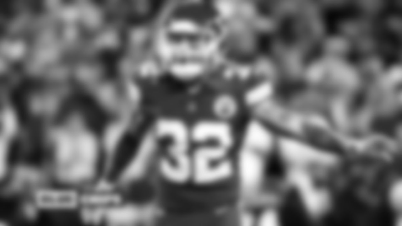 Tyrann Mathieu, Safety
The crafty ball hawk is always around the action as a "see ball, get ball" defender with exceptional instincts, awareness, and diagnostic skills. Mathieu is not only the Chiefs' No.1 playmaker in the defensive backfield, but he is the traffic cop who coordinates the coverage to keep everyone on the same page. The veteran's leadership skills, toughness, and confidence fuel a defense that is beginning to play good football at the right time of year.