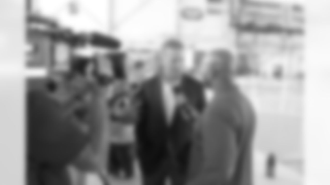 20150728_dal_pointmugu_jason_garrett07.jpg
