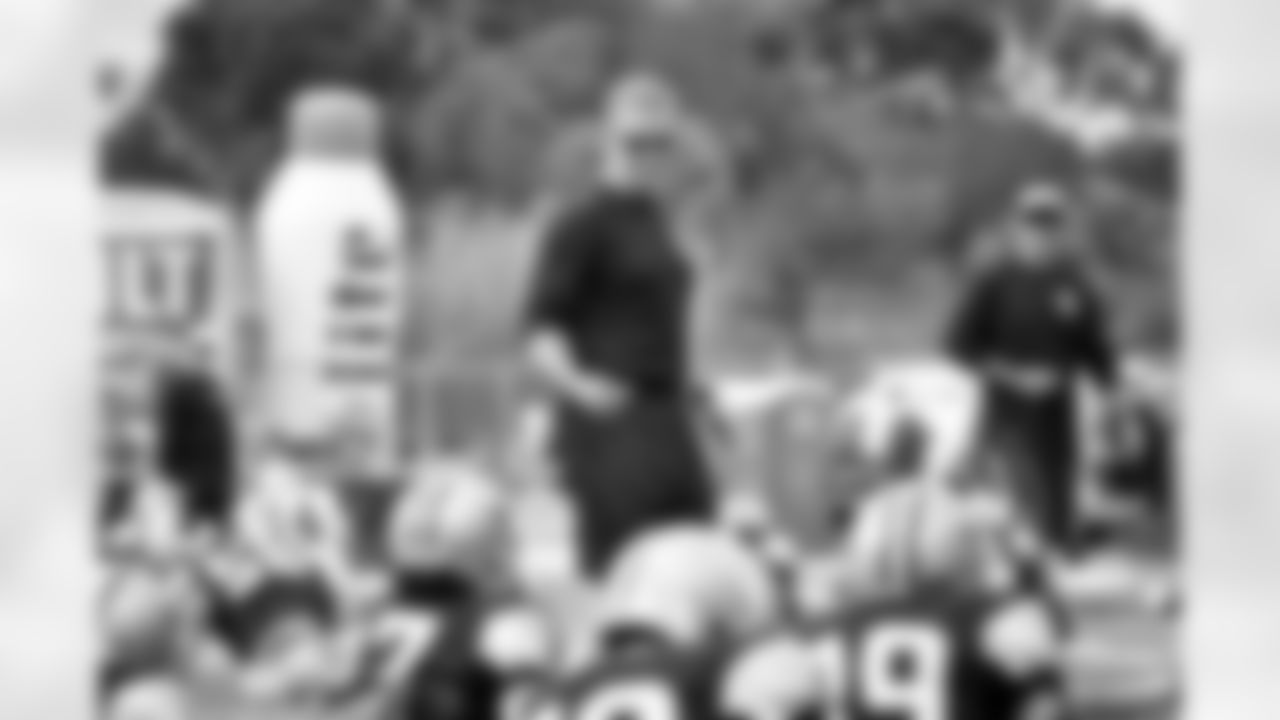 08022015_training_camp_afternoon_garrett_jj795.jpg