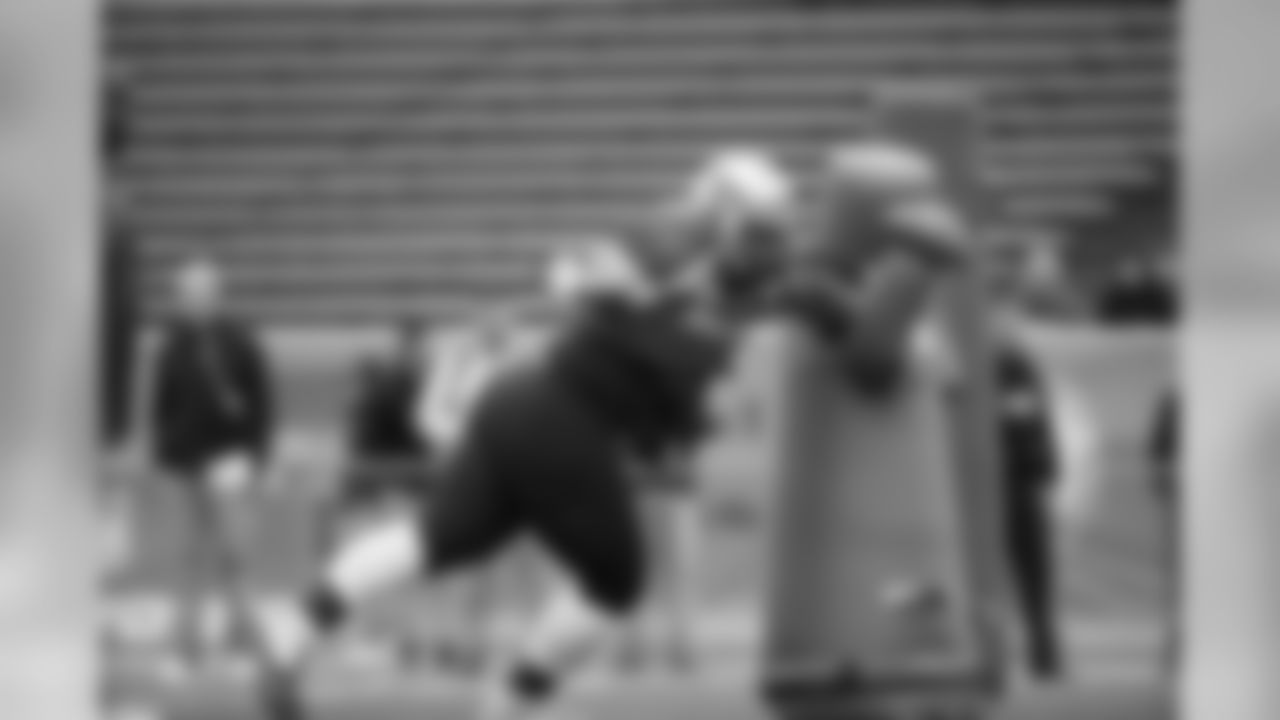 Washington defensive tackle Danny Shelton (95) runs through drills during the North team practice for the 2015 Senior Bowl at Ladd Peebles Stadium in Mobile, AL on January 22, 2015. (AP Photo/Johnny Vy)