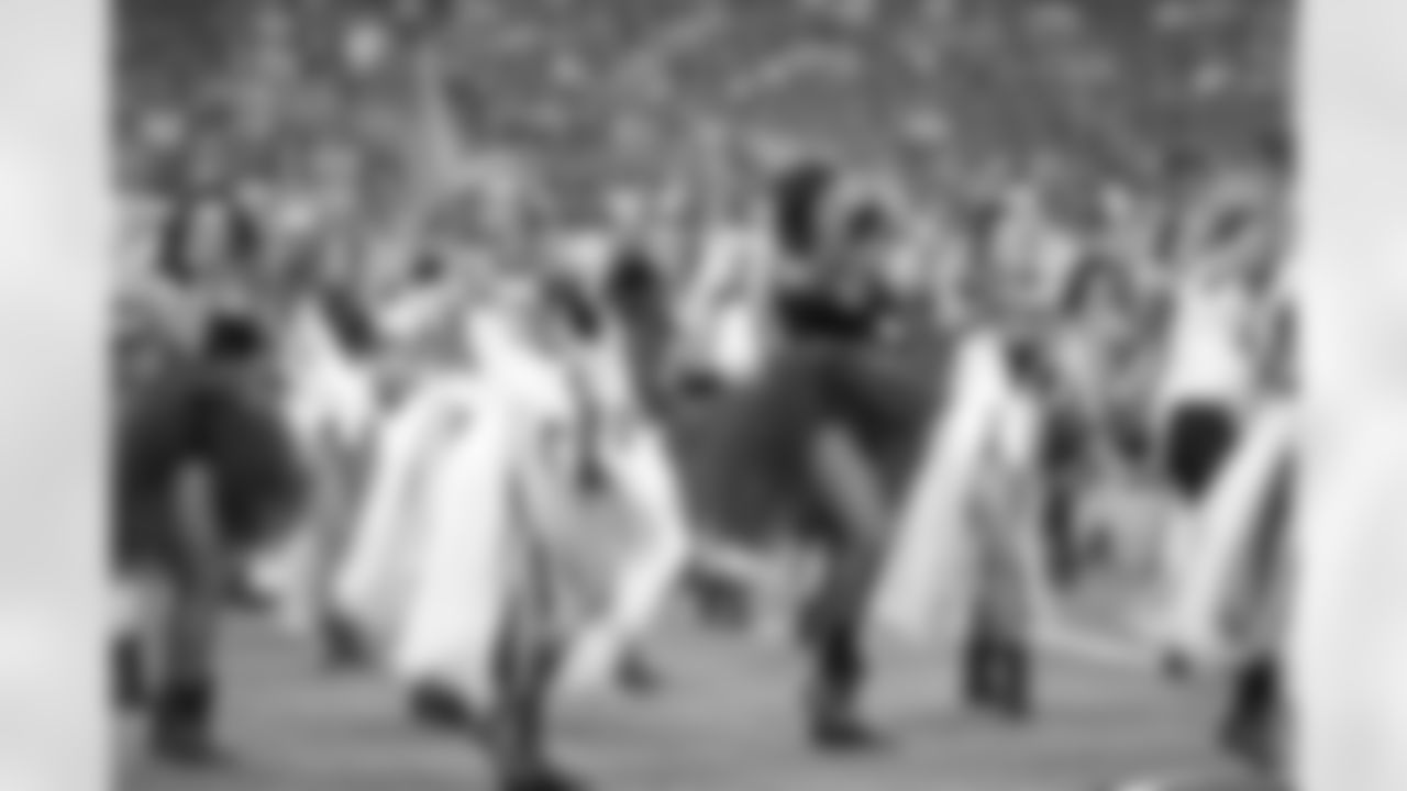20141027_dal_cheers_halloween153.jpg