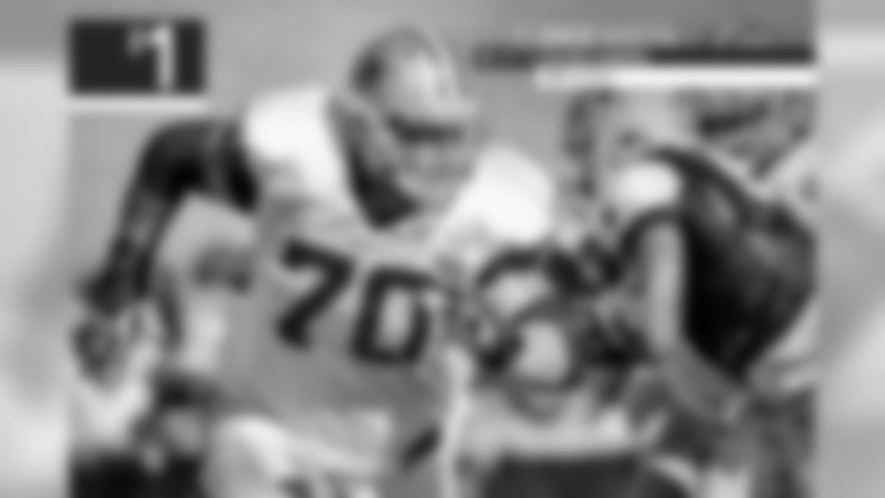 1) Zack Martin – He's No. 1 because he's the most consistent player on the team. Martin just doesn't lose many reps at all. In the 1-on-1 pass-rushing drills, not only does Martin lock up his defender, but usually in a way that isn't even competitive. It doesn't seem like the huge contract he signed in the offseason will affect his game moving forward.