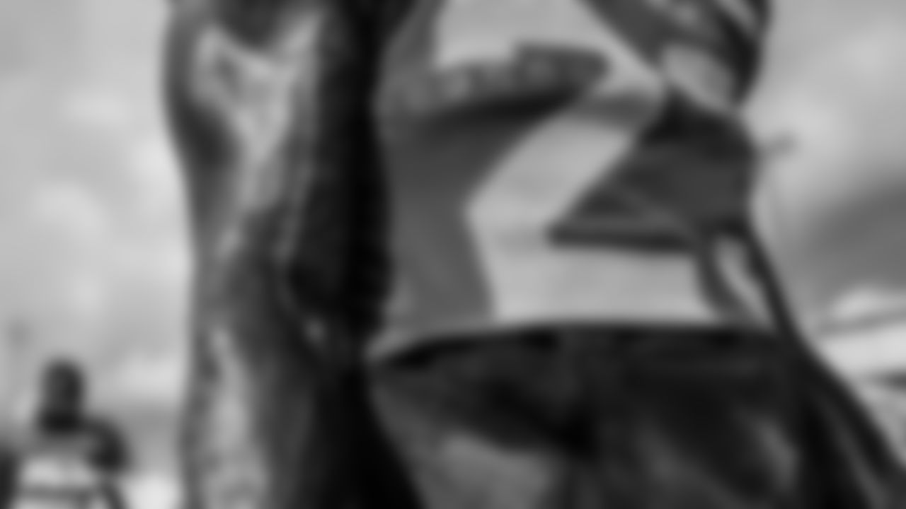 L1570752